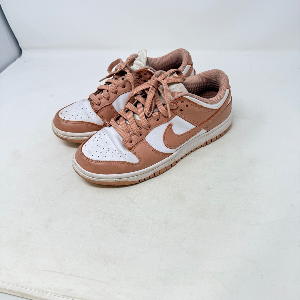 Nike‎ Dunk Low Rose Whisper White Size 6.5 Streetwear Sporty Retro Sneakers